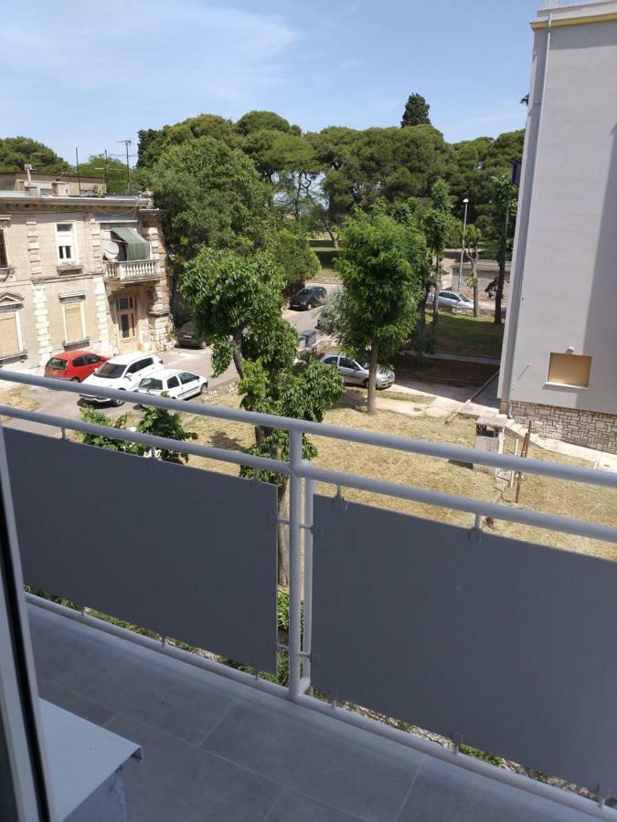 Apartman Luka Pula Exterior photo