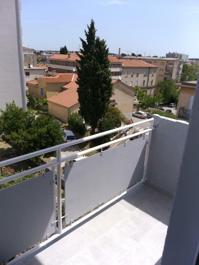 Apartman Luka Pula Exterior photo
